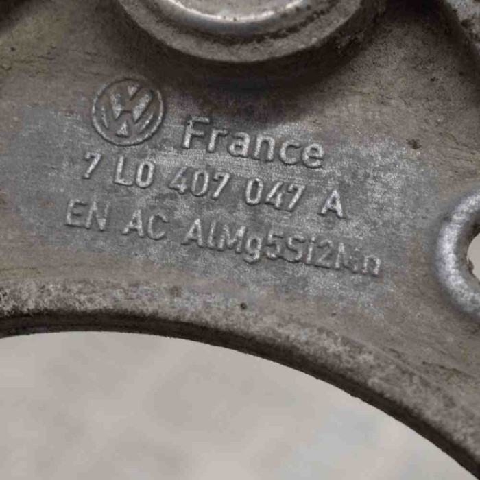 Braț superior dreapta față AUDI Q7 4L 2006 OEM: 7L0407047A