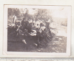 bnk foto Varzareasca Vrancea - picnic - anii `30 foto