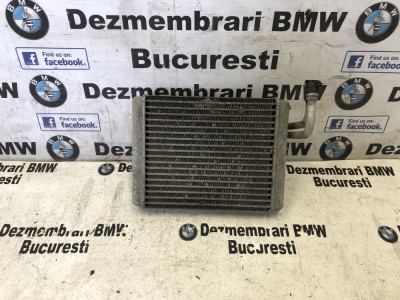 Deflector suport radiator apa auxiliar racire BMW X5 X6 E70 E71 foto