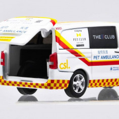 Macheta auto Mercedes Vito 2020 ambulanta veterinara, 1:64 cu accesorii ERA CAR foto