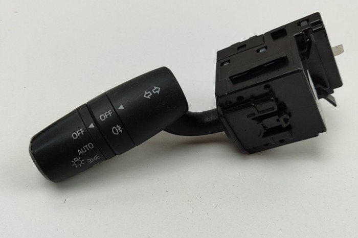 Buton comutator semnalizare MAZDA MX-5 IV ND 2020 OEM: DA8B66122B,DA8B3904B 30453093