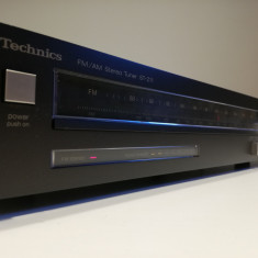 Tuner TECHNICS model ST-Z11 - FM Stereo/AM - Made in Japan/Impecabil