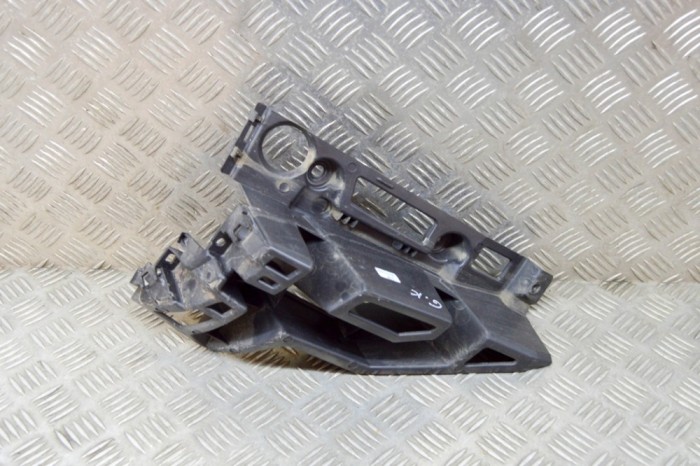 Suport bara de protecție st&acirc;nga spate PEUGEOT 3008 SUV 2018 OEM: 9810591580 17185862