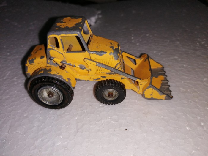 bnk jc Matchbox King Size no 1 Weatherhill Hydraulic Shovel