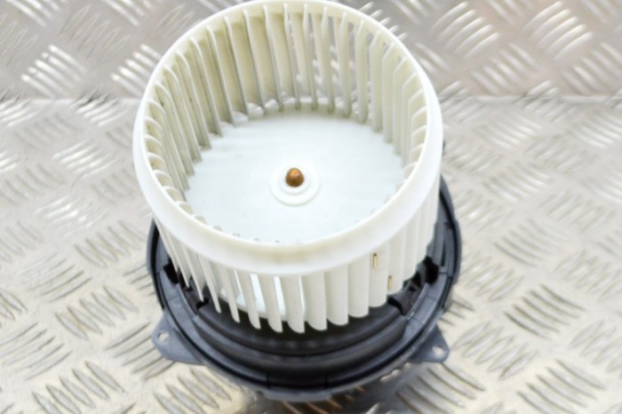 Ventilator aeroterma RENAULT CAPTUR J5_ 2020 OEM: MR116625-178,MR116244 11811753