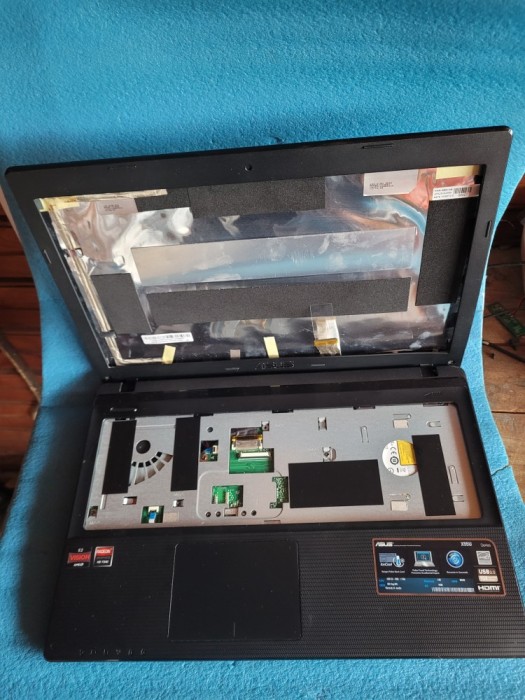 placa de baza si carcasa incompleta ASUS X55U
