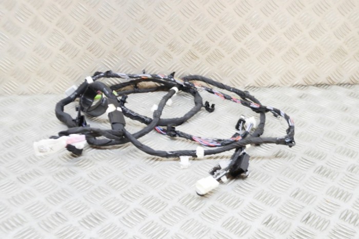 Cablaj ușă dreapta spate TESLA MODEL X 2020 OEM: 1032882-00-G 21096029