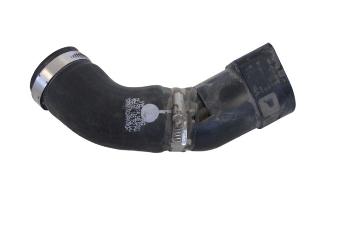 Furtun intercooler VW PASSAT Variant B8 3G5 2018 OEM: 04L145762CC 20598617
