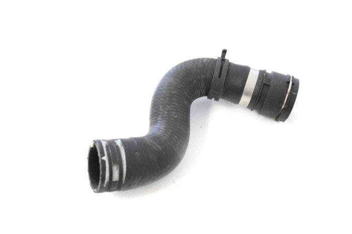 Furtun radiator răcire st&acirc;nga AUDI A4 Avant 8K5, B8 2014 OEM: 8K0121101P