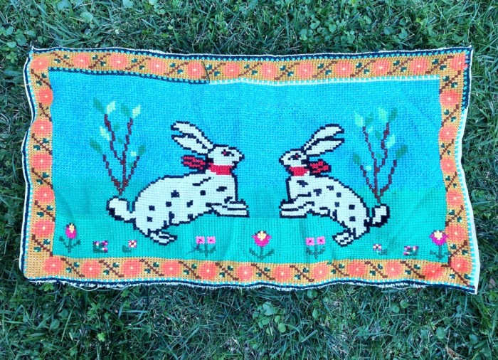 Peretar vechi carpeta taraneasca populara cusatura, Maramures anii 60-70, model cu doi iepurasi