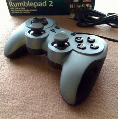 Gamepad Logitech Rumblepad 2 foto