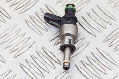 Injector de combustibil AUDI A4 8K2, B8 2014 OEM: 104390-520,306E036P 11825839 foto