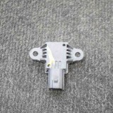 Senzor de impact dreapta față VOLVO V40 Hatchback 2016 OEM: 31360986 | 10951158