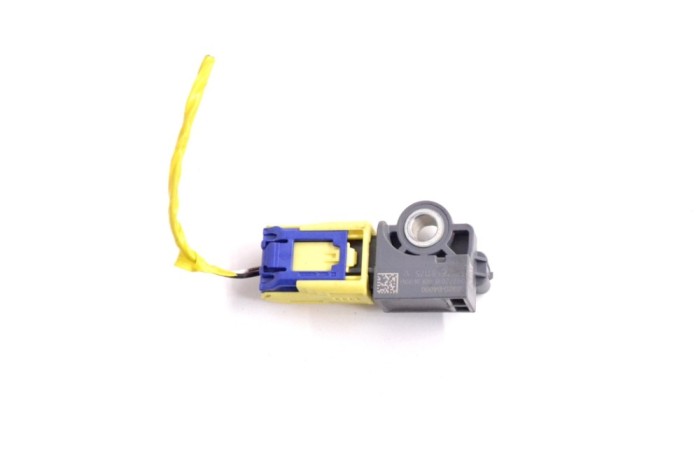 Senzor de impact st&acirc;nga față HYUNDAI TUCSON TL, TLE 2019 OEM: 95920-B4000 14677042