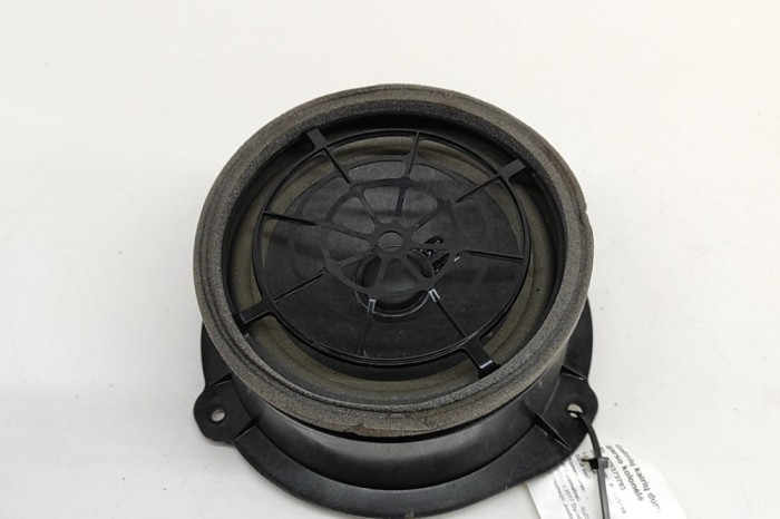 Difuzor ușă dreapta spate AUDI Q7 4M 2017 OEM: 4M0035411 29373793