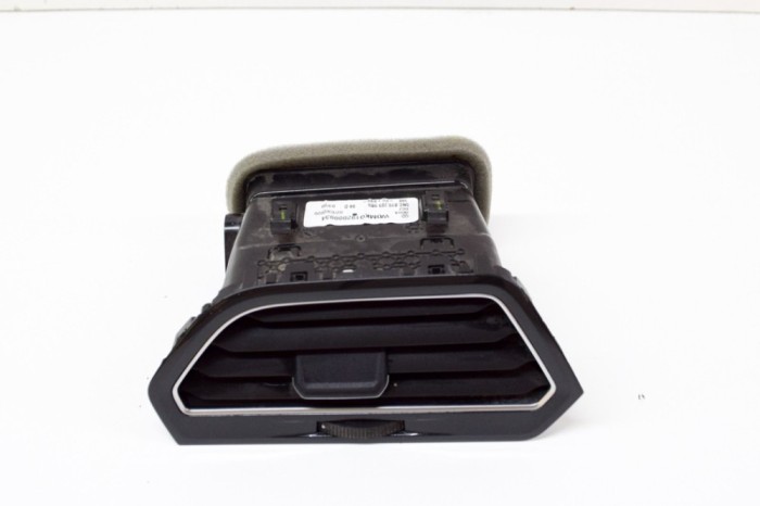 Gura de ventilație planșa de bord VW TIGUAN AD1 2021 OEM: 5NC819709,5NC8197099B9 15093696