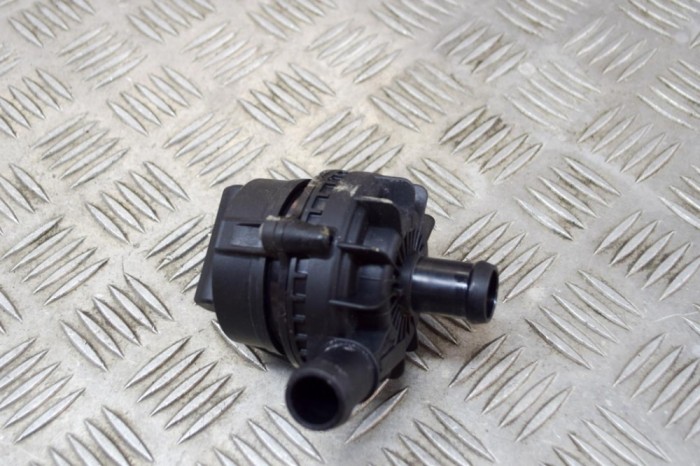 Pompa de apa auxiliara VW ID.3 E11 2021 OEM: 1EA965567 14987127