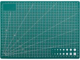 Cumpara ieftin Placa pentru taiere precisa, modelare, fata-verso, cu auto-vindecare A4, 22 x 30 cm, scara clar vizibila, verde
