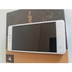 Telefon Allview X3 Soul Lite impecabil cu ecran de 5 inch si 4G