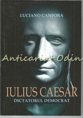 Iulius Caesar - Luciano Canfora foto