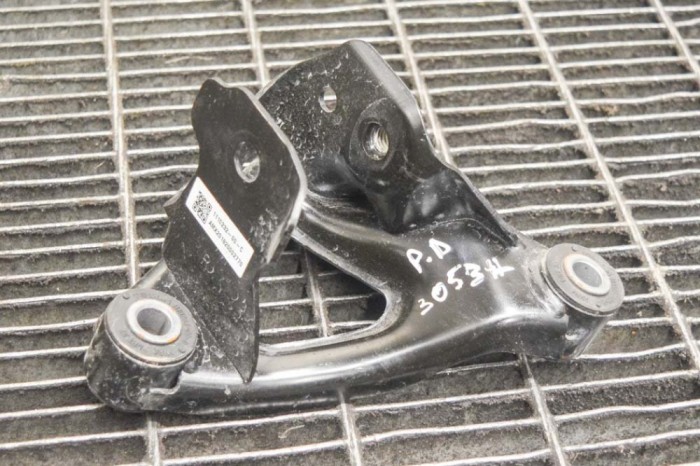 Suport motor dreapta TESLA MODEL 3 2020 OEM: 1110232-00-C,1111520-00-B 12476492