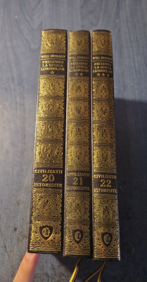 Preludiu la epoca luminilor 3 volume Will Durant editie de lux foto