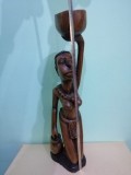 Statueta vintage africana din lemn