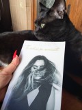 Te iubesc pe nevăzute &ndash; Alina Ilioi | Carte ca nouă 📖 + motan negru cozy, Bookzone