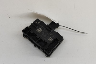 Modul de control ușă dreapta față SKODA SUPERB III Estate 3V5 2019 OEM: 5Q4959592F | 30302865 foto