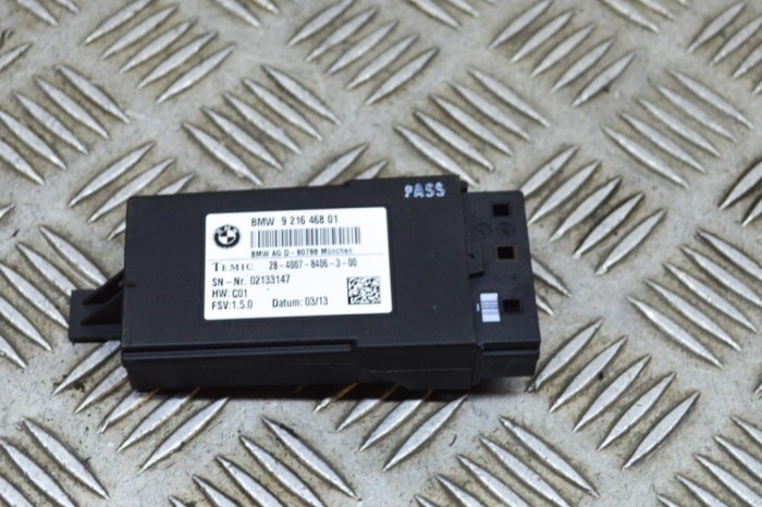 Unitate de control scaun st&acirc;nga față BMW 3 F30, F80 2013 OEM: 9216468 16033852