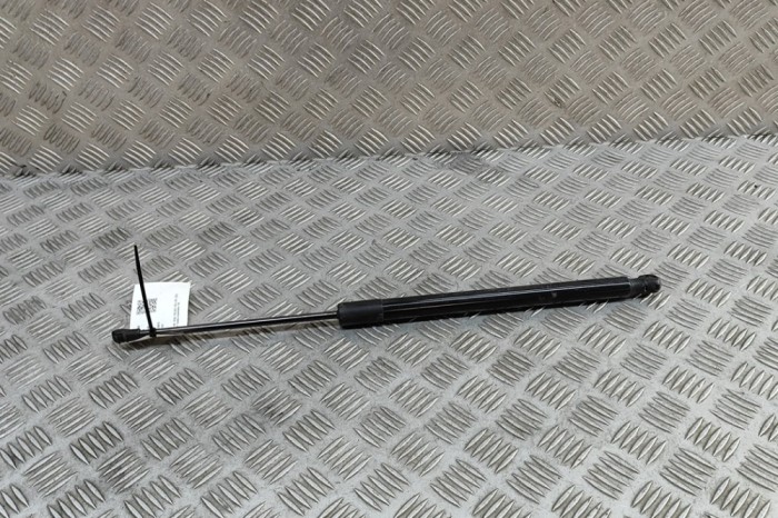Amortizor haion st&acirc;nga VW GOLF VII 5G1, BQ1, BE1, BE2 2017 OEM: 5G6827550C 31031300