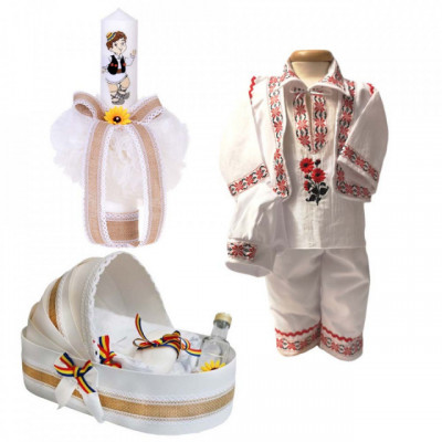 Set botez popular baietel, trusou botez landou, lumanare si costum traditional foto