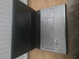 Vand laptop Toshiba