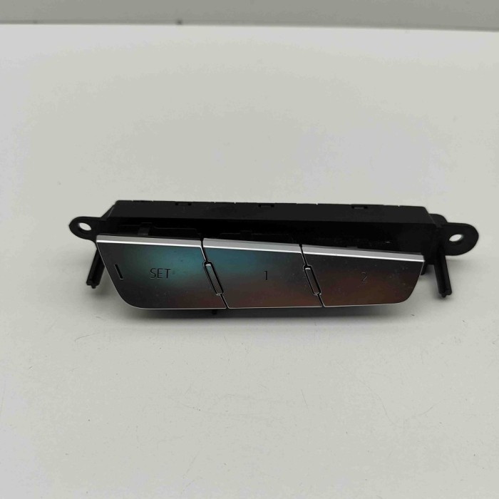 Buton de control scaun dreapta AUDI A6 C8 Avant 4A5 2024 OEM: 4K0959770A | 31318125