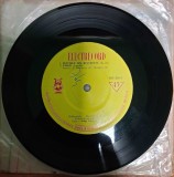 Disc Vinil Fetitele din Bucuresti - Luigi Ionescu-Gica Petrescu-Electrecord-EDC 222