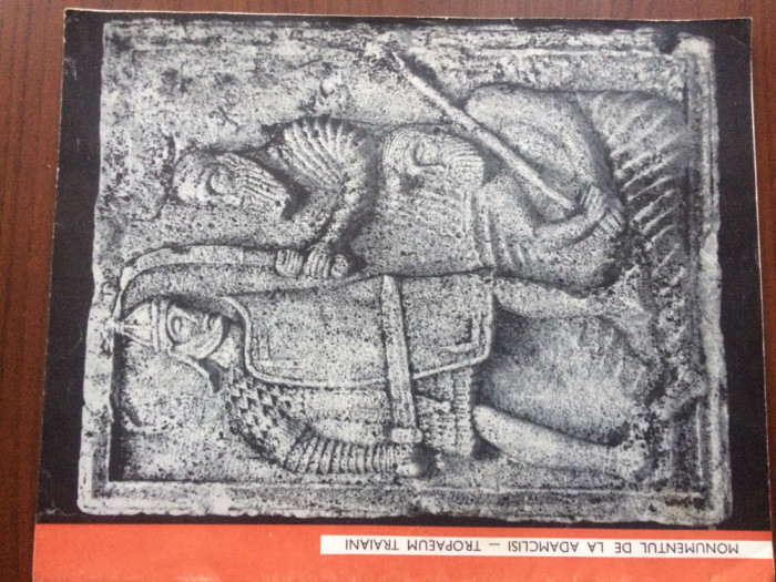 monumentul de la adamclisi tropaeum traiani ilustrat editura meridiane 1964 RPR