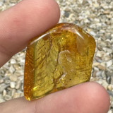 Chihlimbar rulat cristal natural unicat a33
