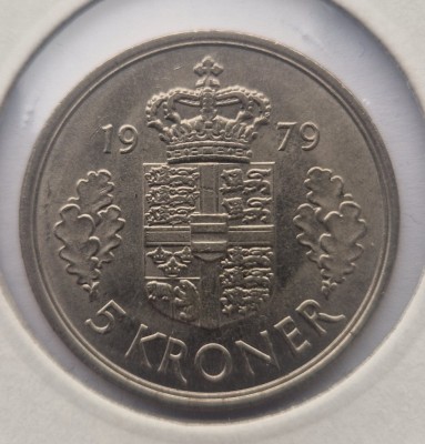 Danemarca 5 Kroner 1979 moneda cupru nichel km # 1421 tiraj mic foto