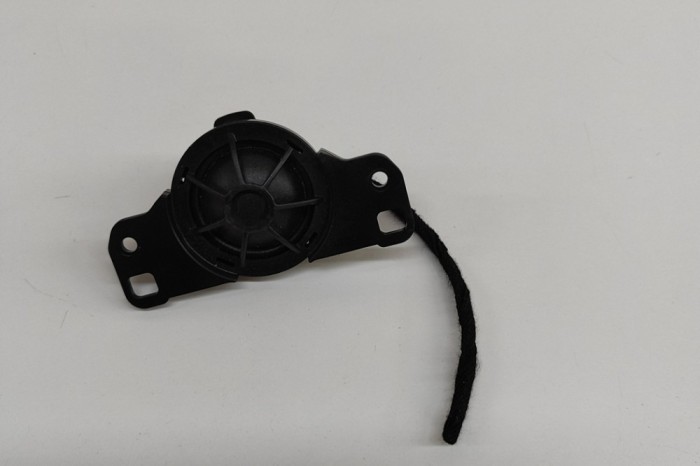Difuzor ușă dreapta față AUDI Q7 4M 2018 OEM: 4M0035399 30422008
