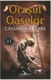 Orasul oaselor. Seria Instrumente mortale Vol.1 - Cassandra Clare