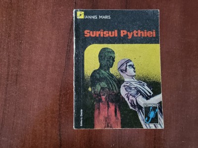 Surasul Pythiei de Iannis Maris foto