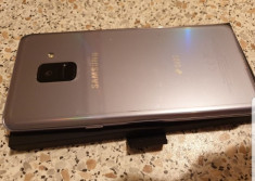 Samsung Galaxy A8 Dual SIM foto