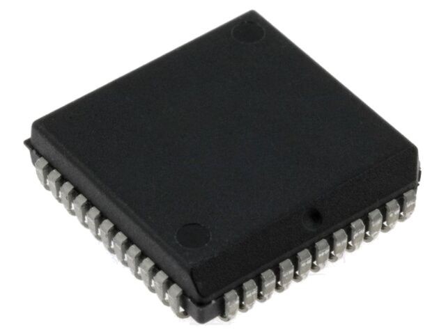 Microcontroler 8051 32kB UART PLCC44
