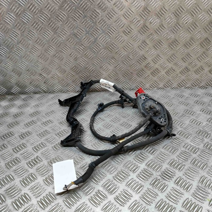 Cablu baterie pozitiv FORD PUMA J2K, CF7 2023 OEM: M1TT-14B322-BBF 26388665