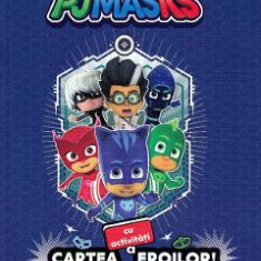 Activitati cu Pj Masks. Cartea cu activitati a eroilor