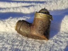 unicat CAP de PIPA cu CAPAC ornata EXCEPTIONAL cu INTARSII din ALAMA colectie