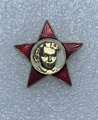 Insigna Lenin URSS foto