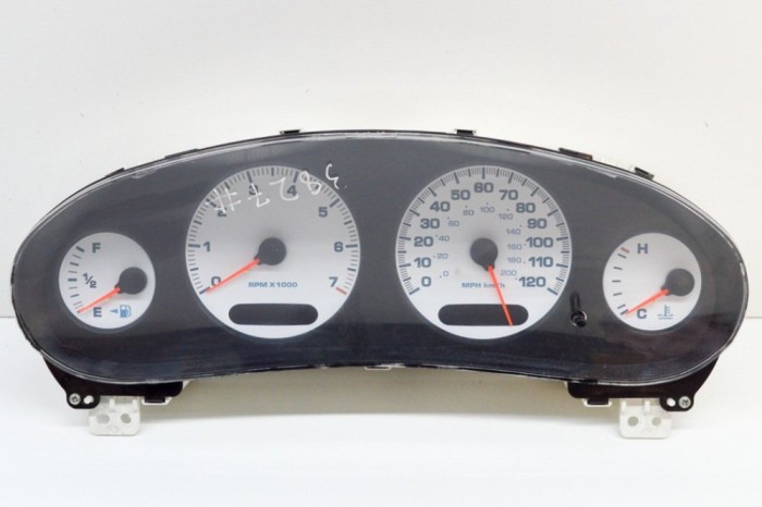 Ceas de bord DODGE INTREPID 1998 OEM: TN257410-5700,L402AG,P04760402AG,04760402AG 17371108