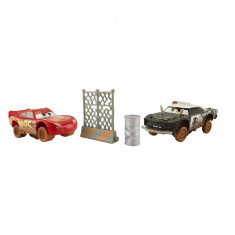 Set de joaca masinute Fulger McQueen si APB Crazy 8 Crashers Cars 3 foto