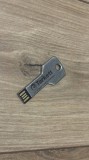 Card de memorie USB 4GB &ndash; gri, folosit